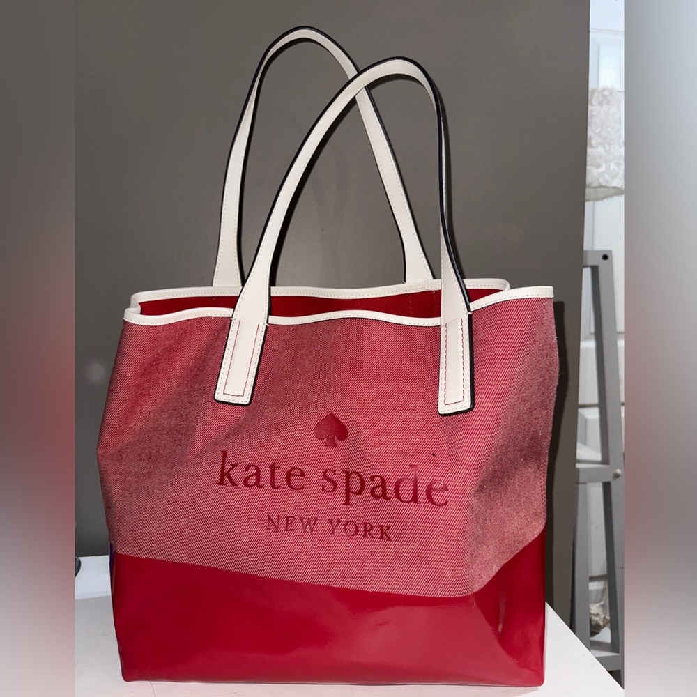 Kate Spade Red and Cream Tote Bag